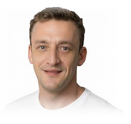 Trade & logistics team member 3