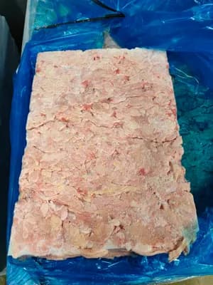 Frozen chicken skin - polyblock packing