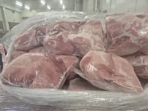 Frozen pork leg knuckle - 4 pieces in vacuum