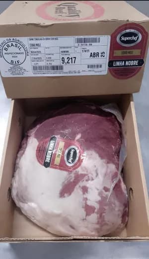 Excellent quality top round cut