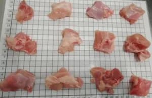 Frozen chicken thigh meat cubes 25mm x 25mm