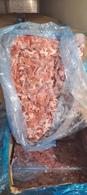 Frozen chicken liver polyblock