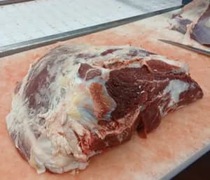 Frozen beef topside