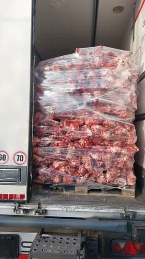Lamb Heads Lamb Bones